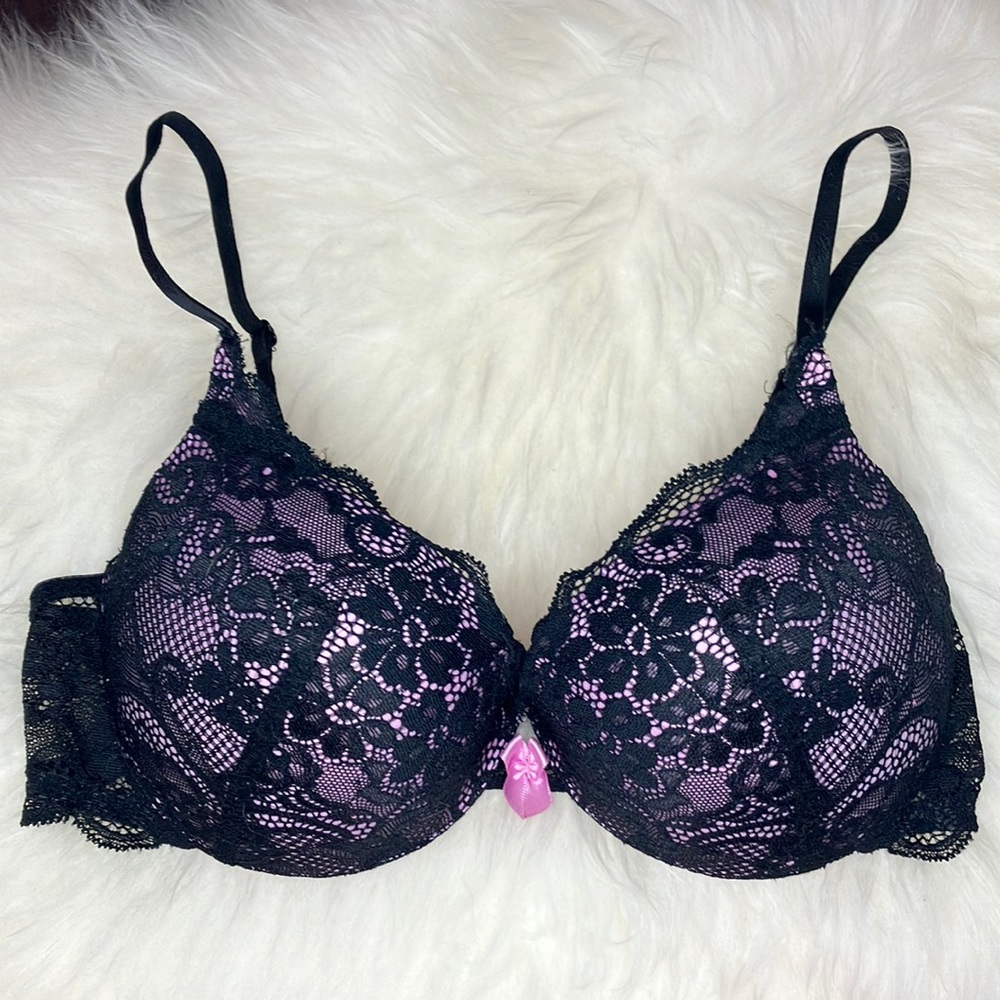 Victoria’s Secret Angels bra